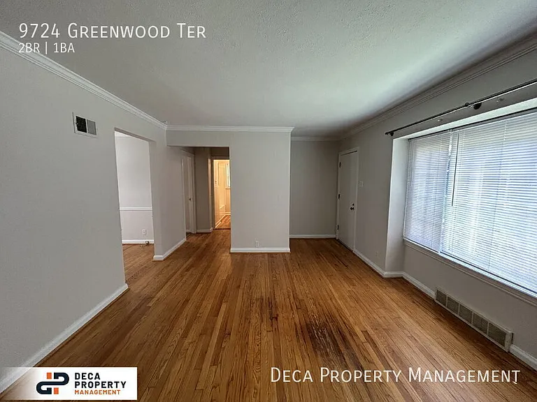 9724 Greenwood Ter — Photo 3