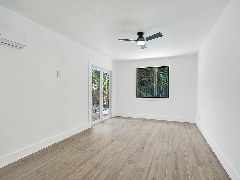 1250 SW 4th St — Photo 39
