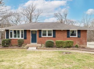 581 Whispering Hills Dr, Nashville, TN 37211