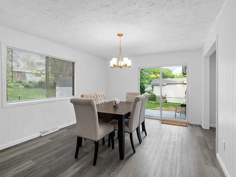 2633 Garham Dr — Photo 14