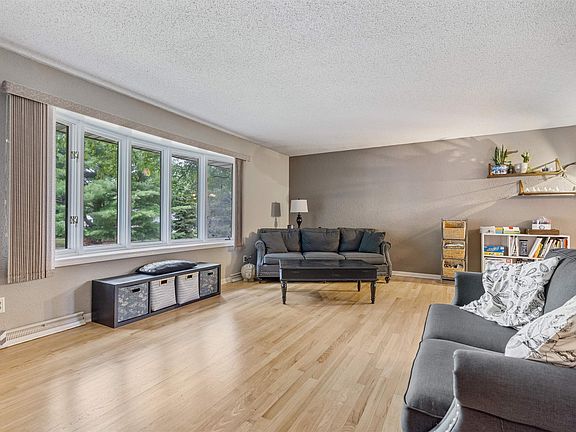 5th image of 5335 Crestdale Dr