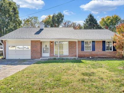 4654 Desi Rd NW, Roanoke, VA, 24017