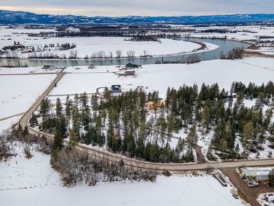 962 Riverside Rd, Kalispell, MT, 59901