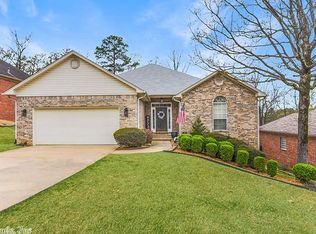 12 Waterbury Ct, Little Rock, AR 72223