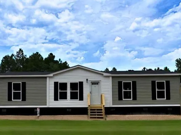 64 Hiram Ray Rd, Hinesville, GA 31313
