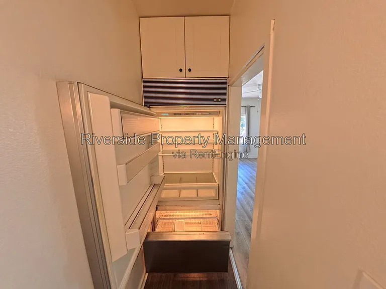 4566 Orange St #8 — Photo 8
