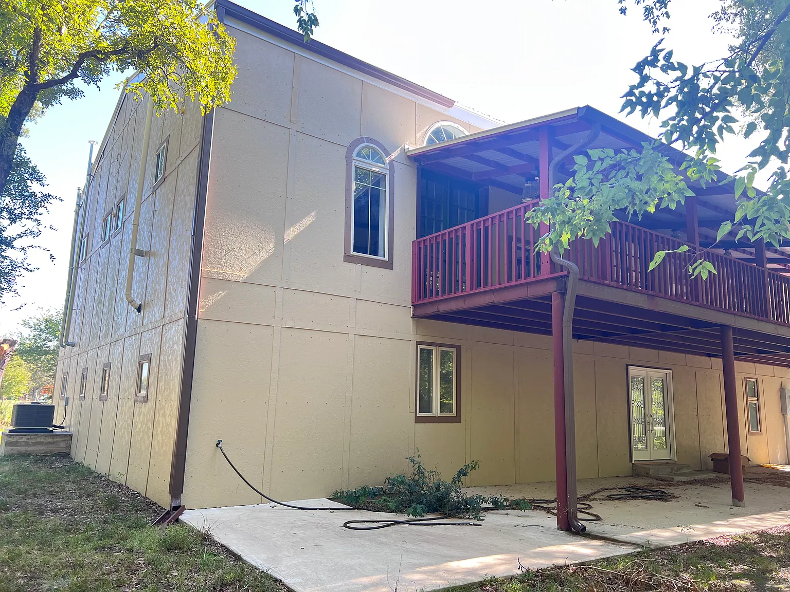 4 bed, 3.5 bath, 2900 sqft, $2,500 — Photo 4