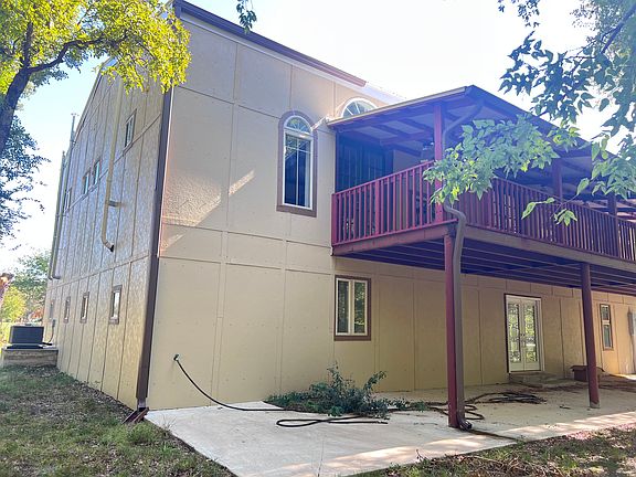 4th image of 119 Mylea Ln