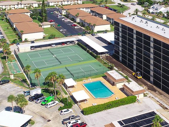2nd image of 500 Palm Springs Blvd APT 801