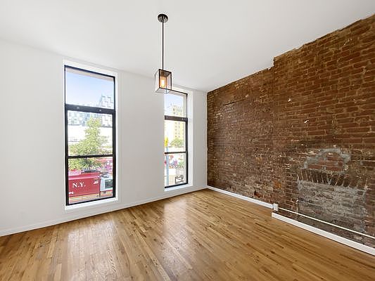 2nd image of 158 E 124th St #2