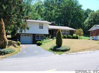 111 Westwood St, Collinsville, IL 62234