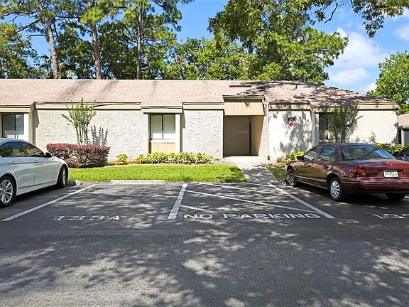 4th image of 133 Springwood Cir APT B