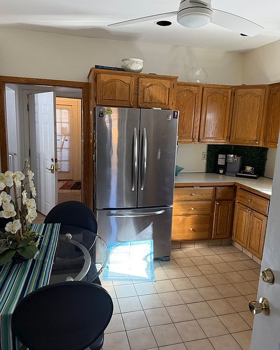 2nd image of 30 Valley St