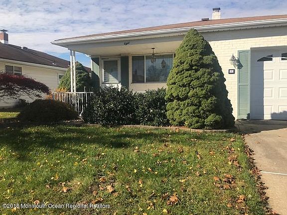 4th image of 8 Nelson Ct