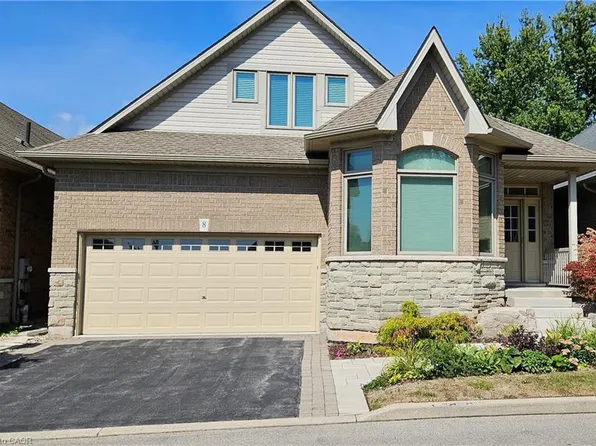 2141 Caroline St #8, Burlington, ON L7R 1L7