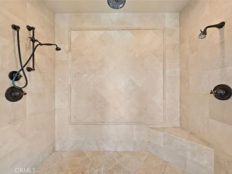 5 Via Monarca St — Photo 24