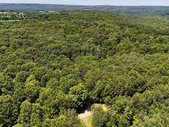 3rd image of 620 Patchen Rd