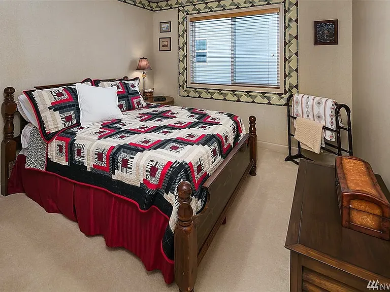 6715 Crest View Ave SE — Photo 14