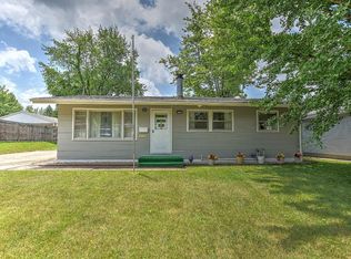 2225 Oaklawn Dr, Decatur, IL 62526