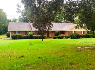 2589 Edgemont Cir, Tupelo, MS 38804