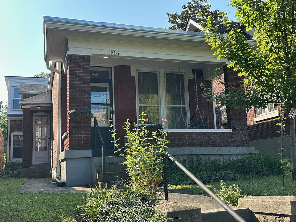 1516 Highland Ave #2