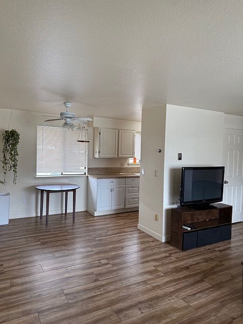 1st image of 1109 McKinley Ave #4