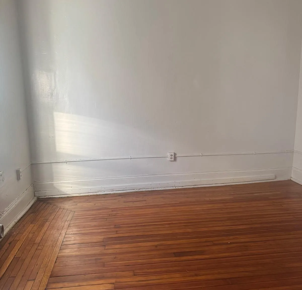 1 bed, $2,500 — Photo 2