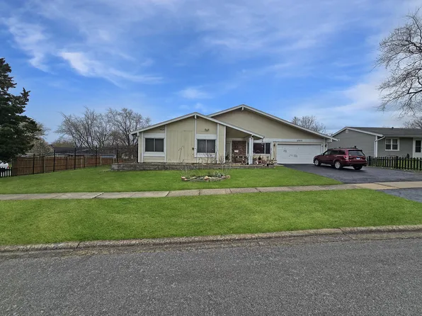 1503 Crawford Ln, Hanover Park, IL 60133