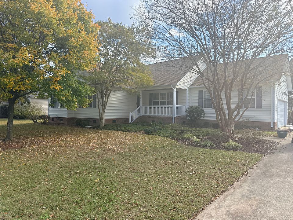 1st image of 2802 Ruth Evans Dr
