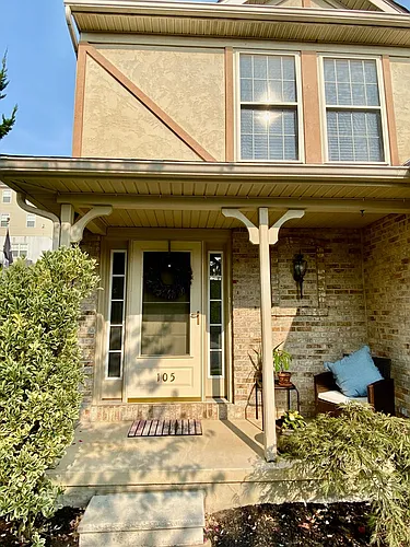 105 Hawk Ln Photo 1
