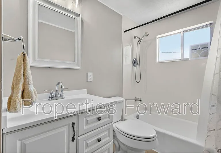 873 Allison Dr — Photo 15
