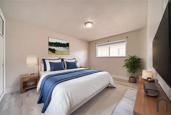 16651 NE 18th Ave #55 — Photo 4