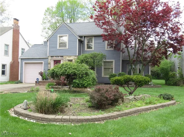 64 S Cadillac Dr, Youngstown, OH 44512