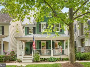 204 Hart Rd, Gaithersburg, MD 20878