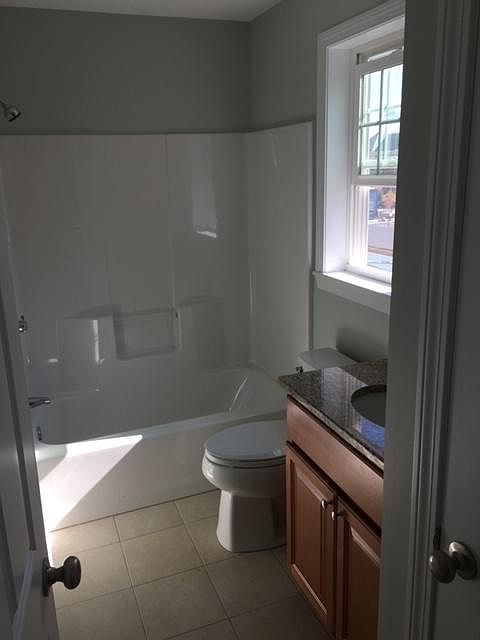 2nd image of 35 Titus St Floor 2