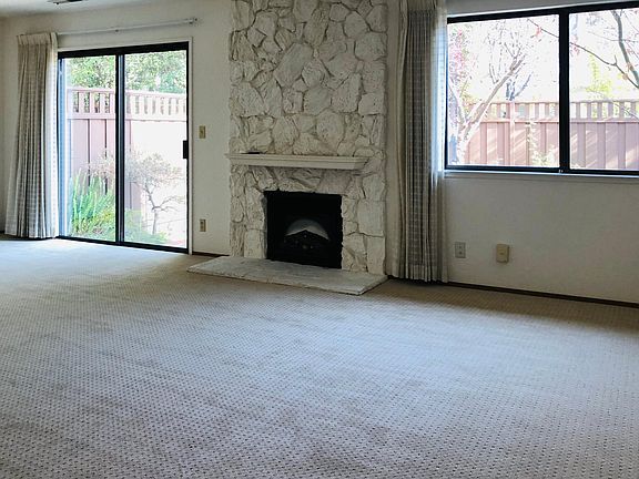 5th image of 18921 Sara Park Cir