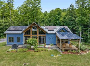 76 Holt Hill Rd, Tunbridge, VT 05077