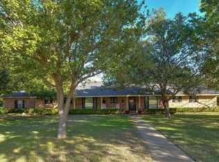1238 Hilltop Dr, Cedar Hill, TX 75104