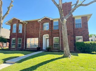 925 Fenimore Dr, Lewisville, TX 75077