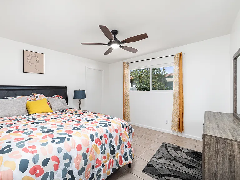 931 S Paseo Caroleta — Photo 17