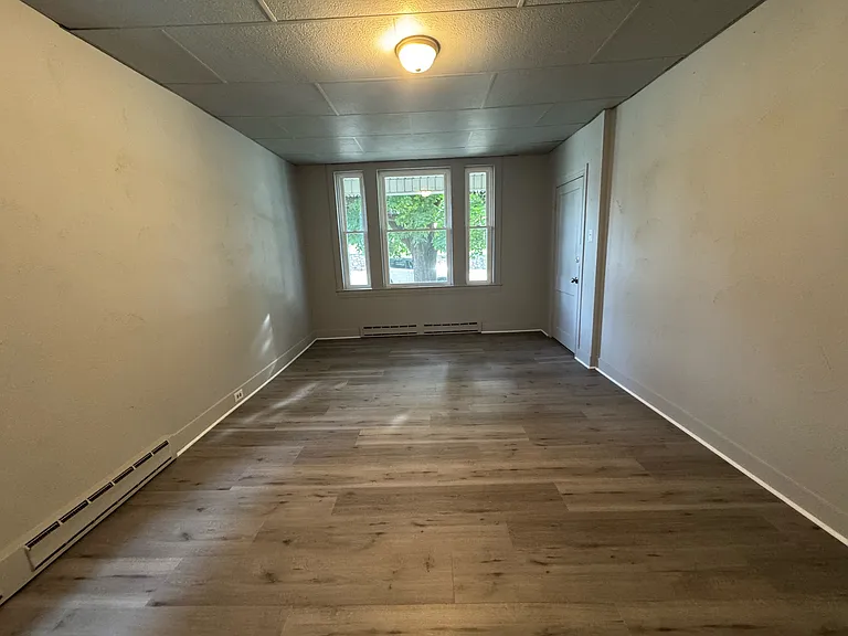 821 N George St #1 — Photo 13