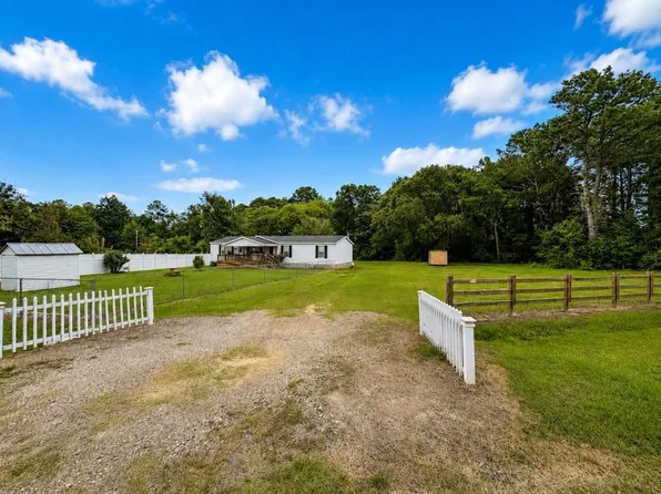 6111 Ruben Ln, Albany, GA 31705