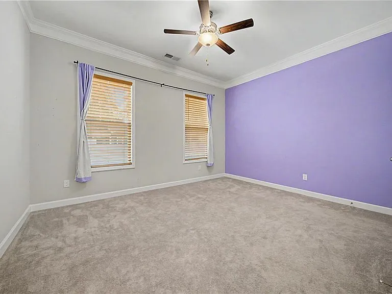 165 Mansfield Dr — Photo 20