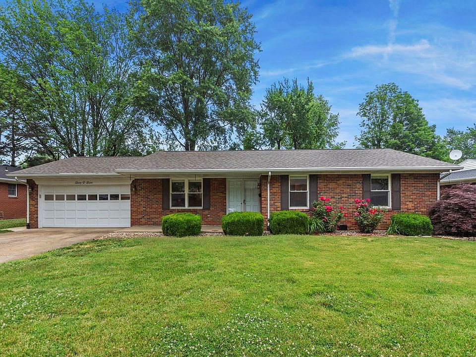 205 E Gooding St, Millstadt, IL 62260 | Zillow