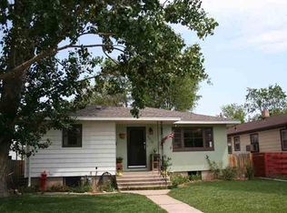 2612 E 11th St, Cheyenne, WY 82001