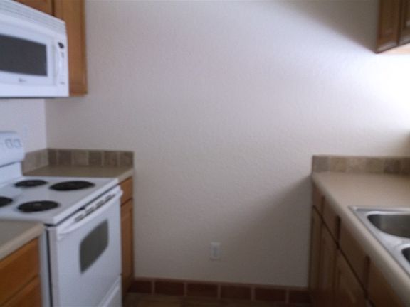 5th image of 4661 Camino Cuervo