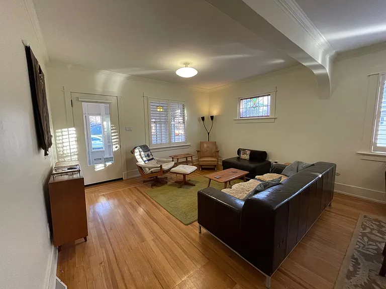 Wonderful space for conversations and relaxing.