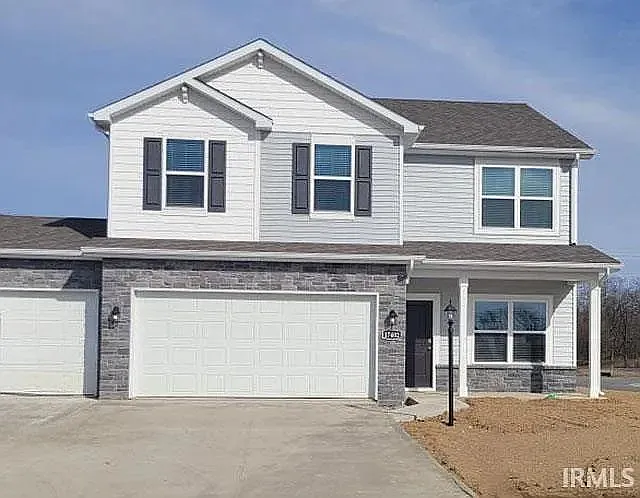 4 bed, 2053 sqft, $2,600 — Photo 1