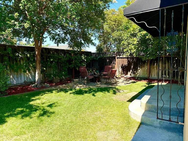 1403 Annapolis Way — Photo 9