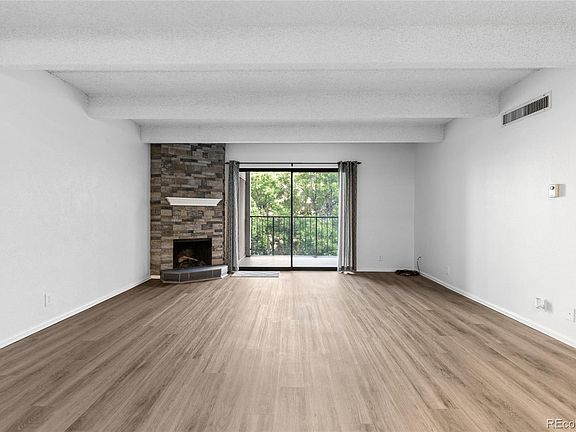 4th image of 777 N Washington Street #408